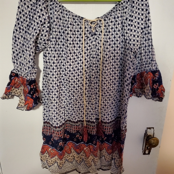 Off-Shoulder Summer Dress - Picture 1 of 3